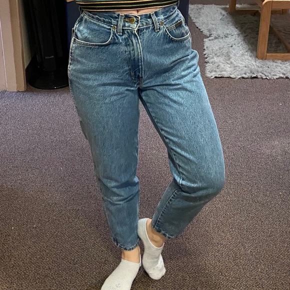Chic Vintage Jeans - Picture 1 of 4